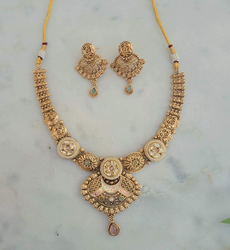 [MB08496] A Gold Meena Necklace Set (Pink)